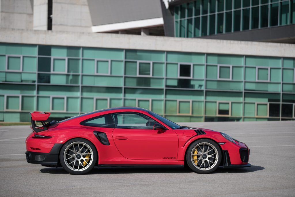 Porsche Gt2 RS Aberrant Cars